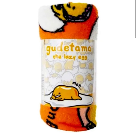 Gudetama blanket 40in x50in NWT - Picture 2 of 3